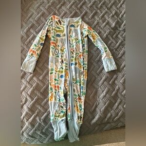 Little sleepies safari animals print